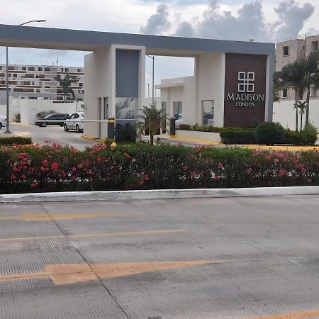 Gorgeous Apartment Hoestel Long Island! Cancún Eksteriør bilde